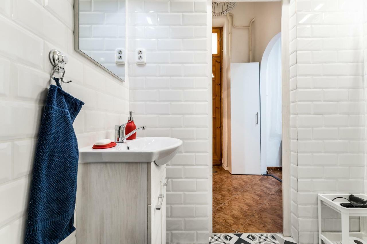 Bpr Cozy Rosie Apartment 布达佩斯 外观 照片