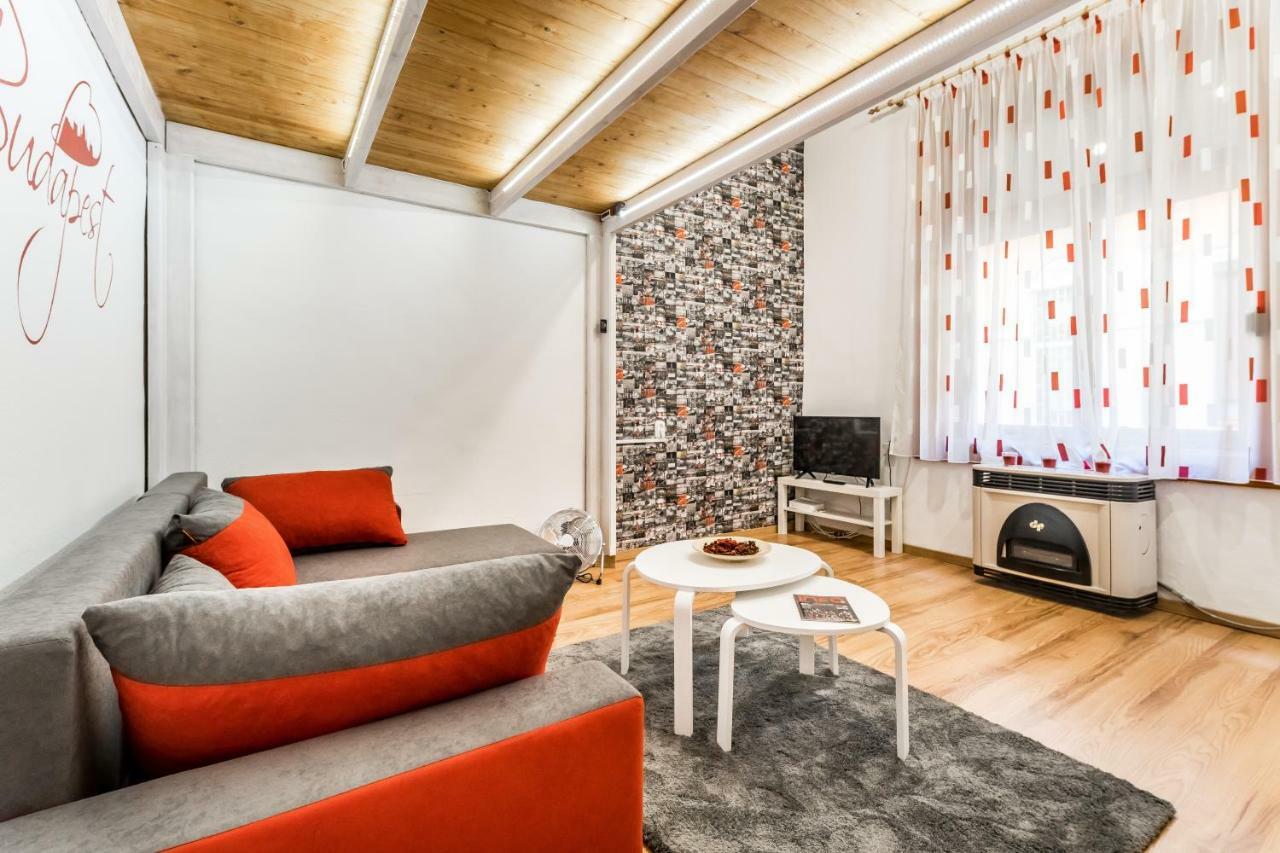 Bpr Cozy Rosie Apartment 布达佩斯 外观 照片